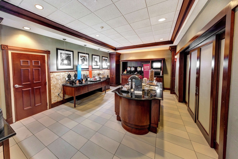 Hampton Inn & Suites Chadds Ford - photo 34