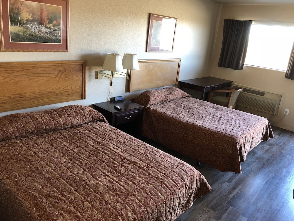 Rosener's Inn and banquet center - photo 4