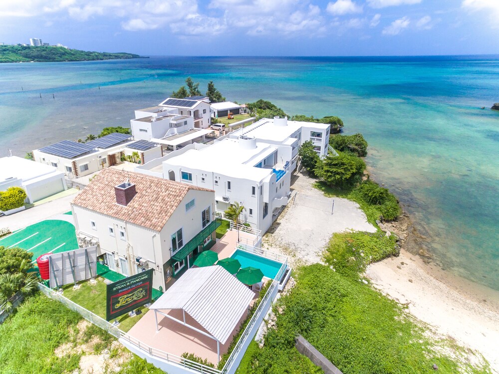 Hotel Aniversario365 in Okinawa, Japan