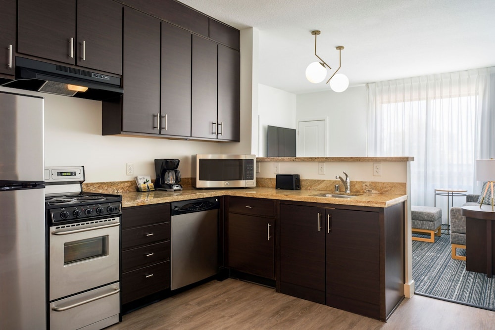 TownePlace Suites San Jose Santa Clara - photo 14