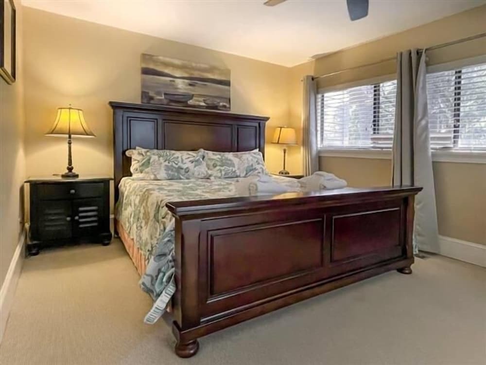 2437 Inland Harbour at The Sea Pines Resort - photo 2