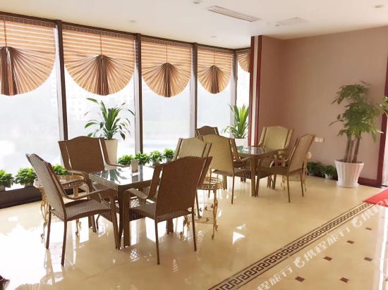 Pengcheng Hotel - carbon neutral hotel in Chongqing