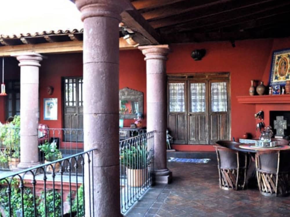Casa de la Cuesta B&B — 4-Star Luxury Hotel in San Miguel De Allende, Mexico