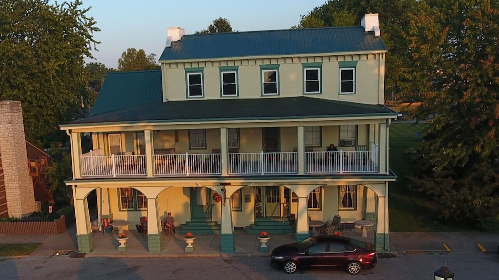 Empire House Hotel - photo 32