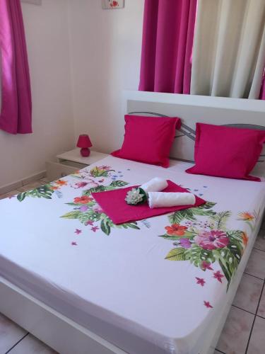 Villa goyavier HTSA — 4-Star Luxury Hotel in Petit-Bourg, Guadeloupe