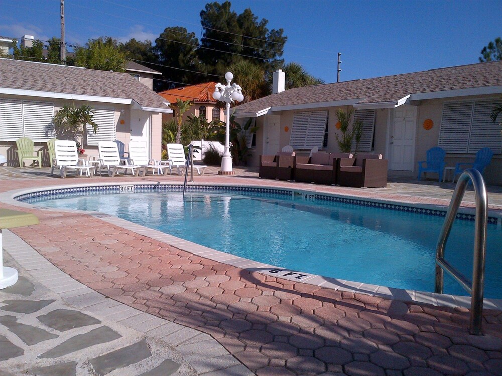 The Bungalows - photo 43