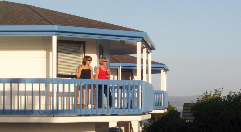 Snells Beach Motel in Warkworth, New Zealand