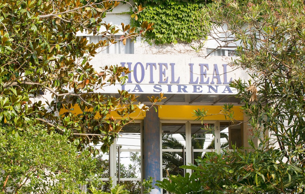 Hotel Leal La Sirena in Vilanova De Arousa, Spain