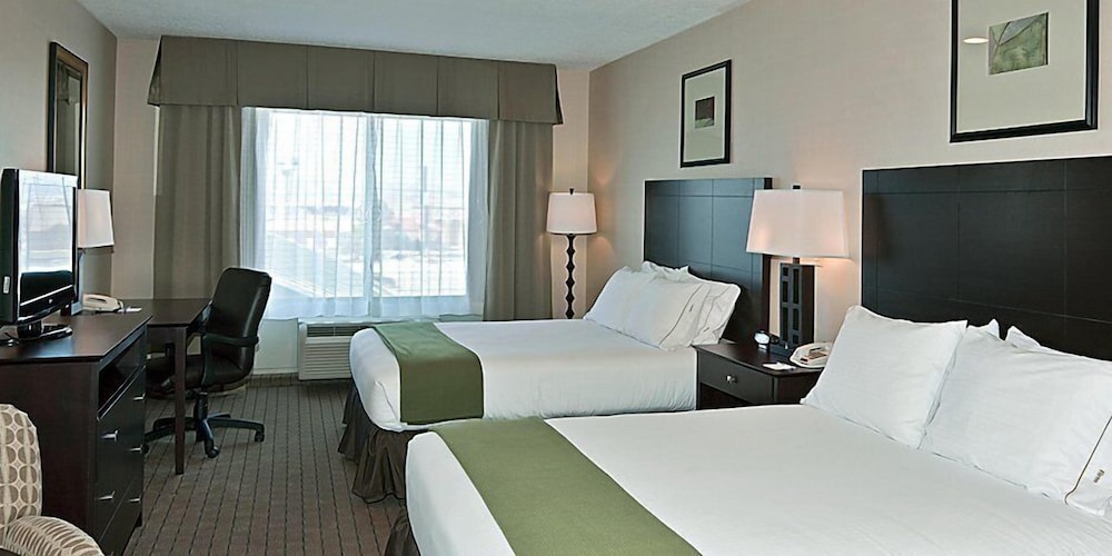 Holiday Inn Express Hotel & Suites Grants Milan - photo 11