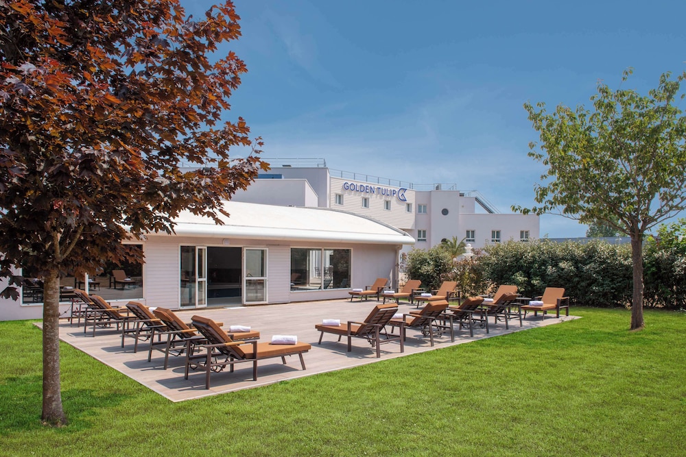 Golden Tulip Dieppe — hotel in Saint-Aubin-Sur-Scie
