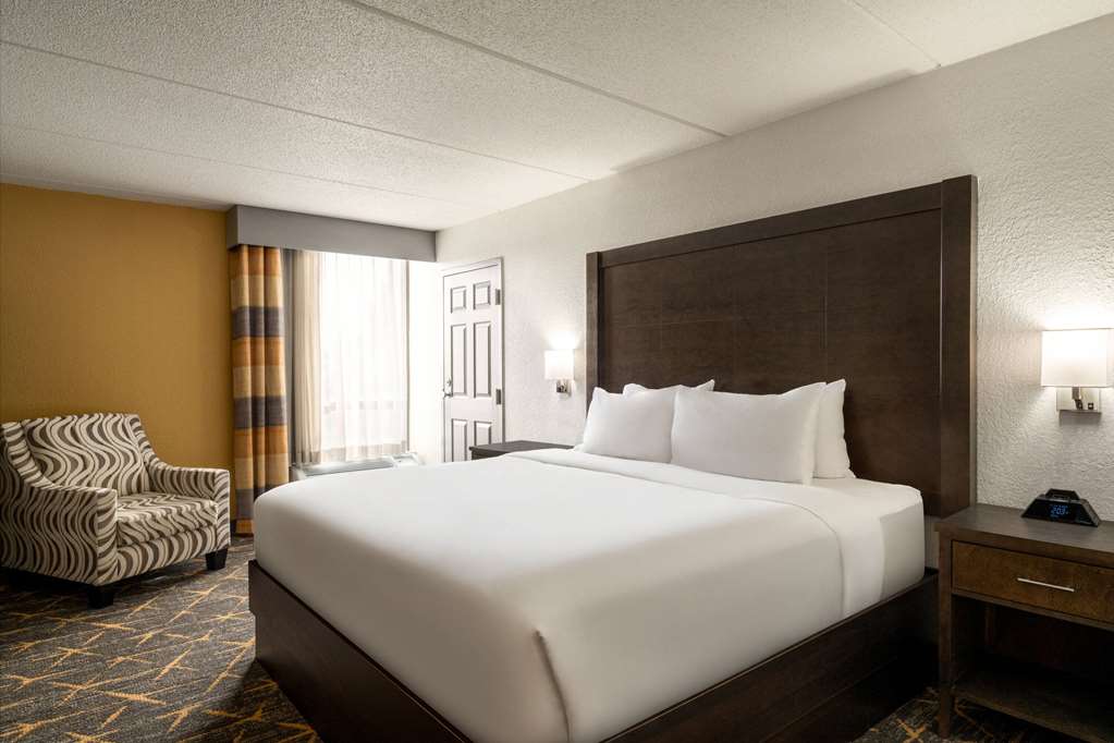 AmericInn by Wyndham Rochester Near Mayo Clinic - photo 19