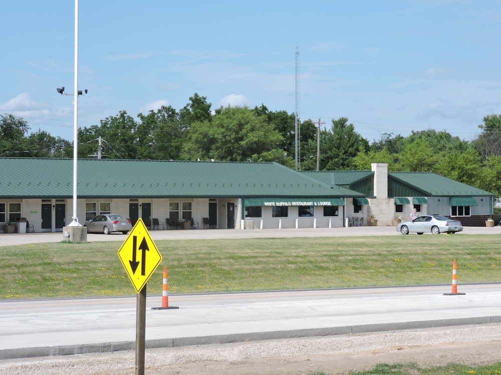 Indian Hills Inn & RV Park - photo 39