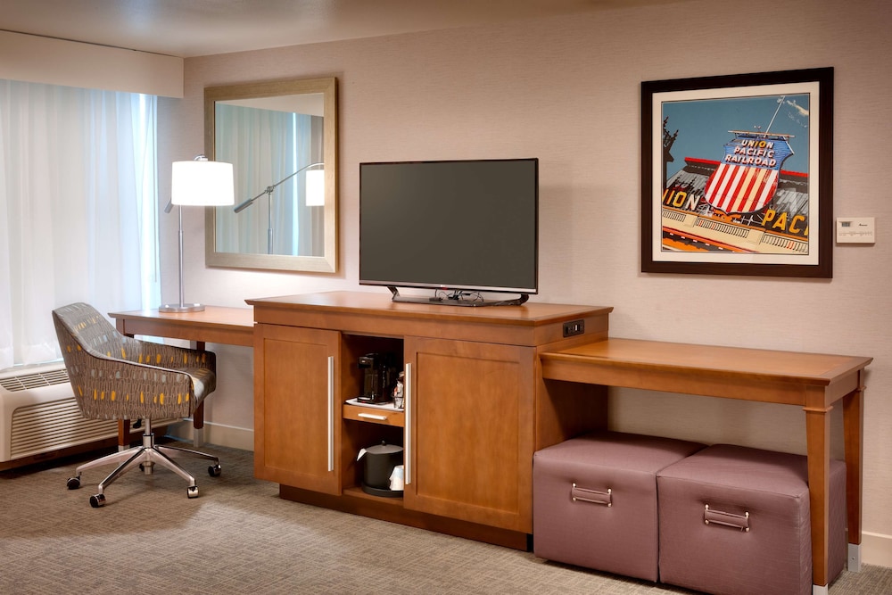 Hampton Inn Salt Lake City Downtown - photo 8