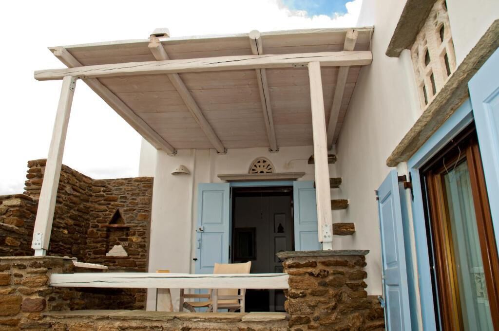 Thea Thalassa — Tinos — photo 3