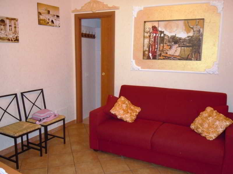 Il Grillo Ai Fori Romani