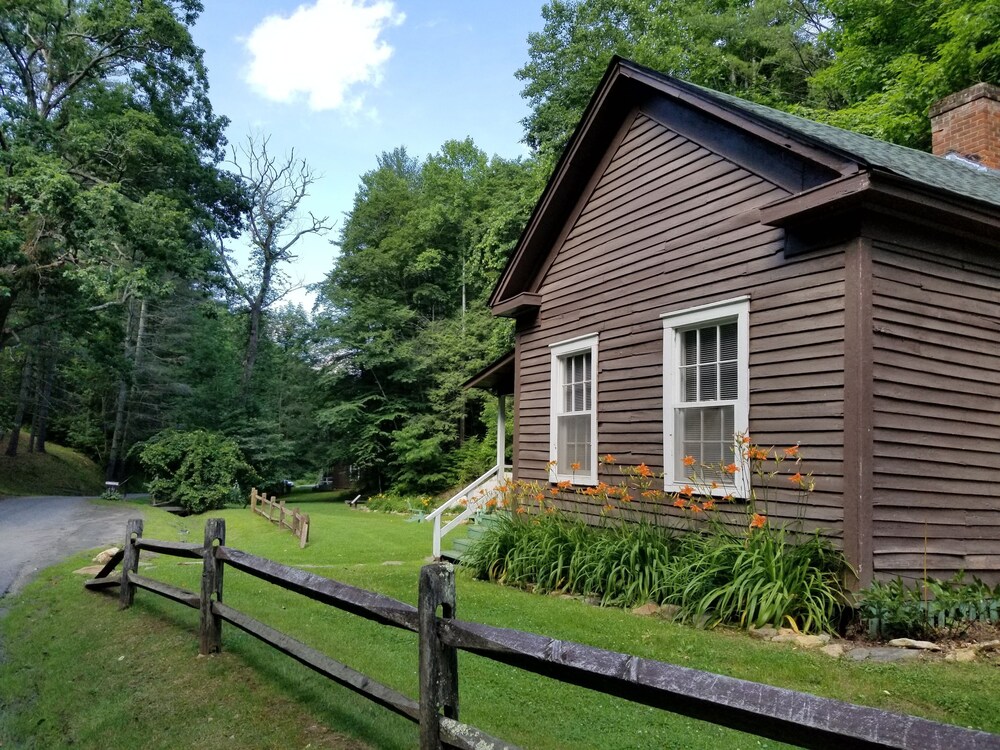 The Cabins at Healing Springs - photo 27