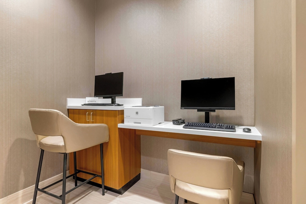 SpringHill Suites by Marriott Anaheim Placentia Fullerton - photo 14