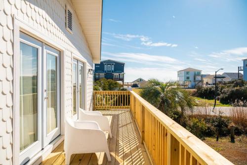 Splendid Days by Oak Island Accommodations - photo 33