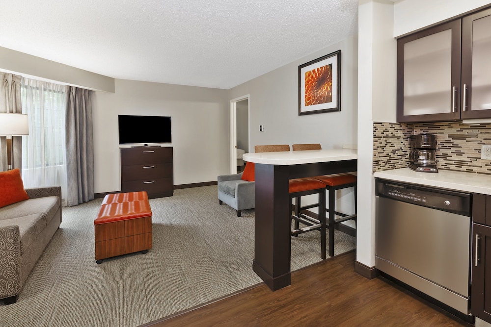 Staybridge Suites Detroit Utica by IHG - photo 25