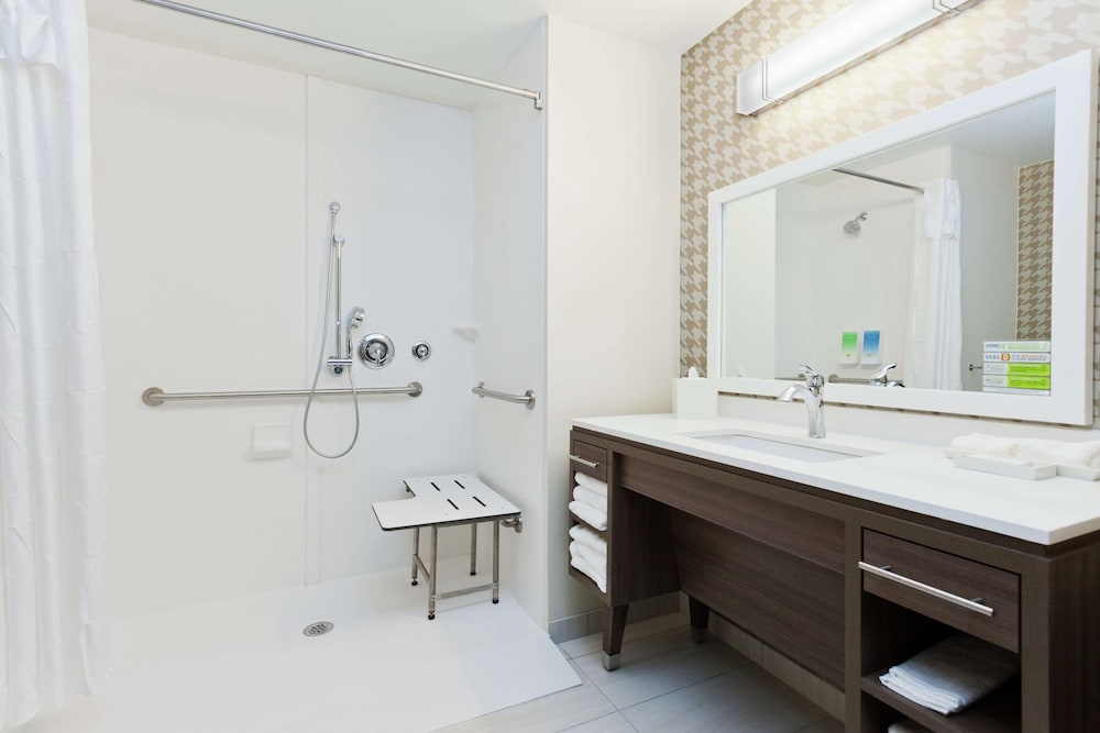 Home2 Suites by Hilton Birmingham Colonnade - photo 16