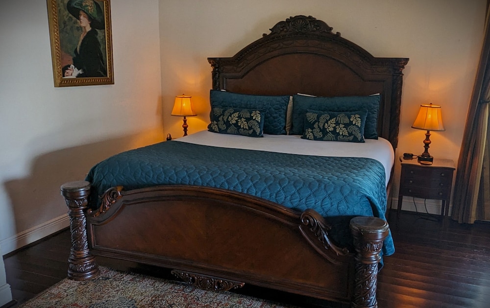 The 1890 Freeman House - photo 11