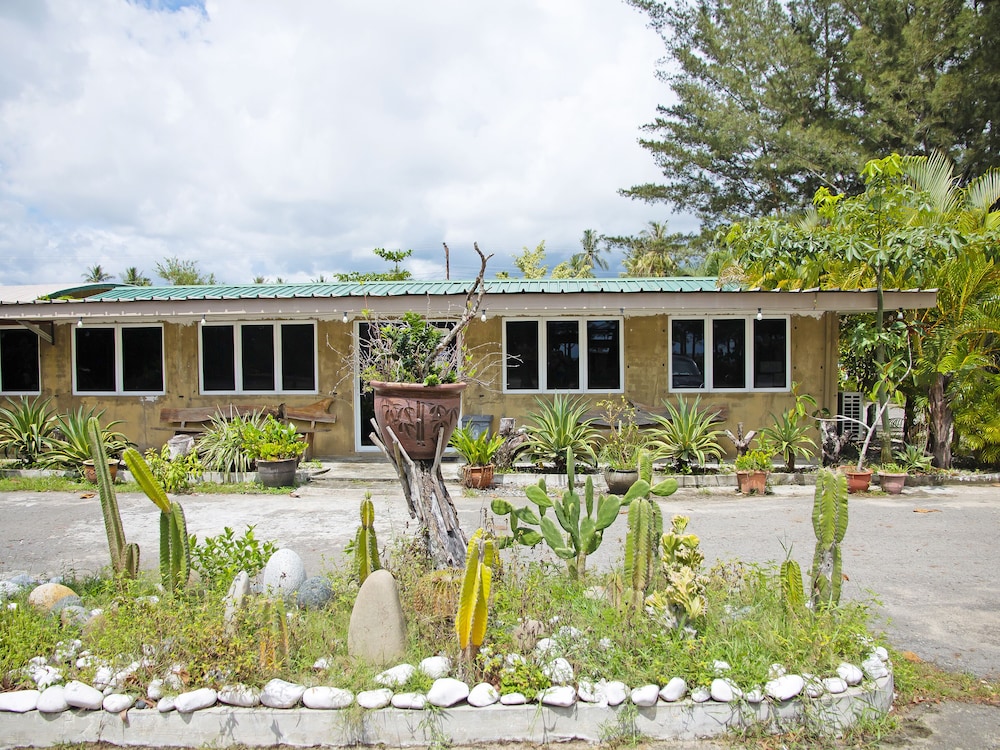 Capital O 90557 Dedsaan Beach Village in Kota Belud, Malaysia