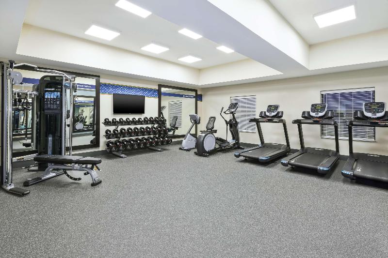 Hampton Inn Sedalia - photo 47