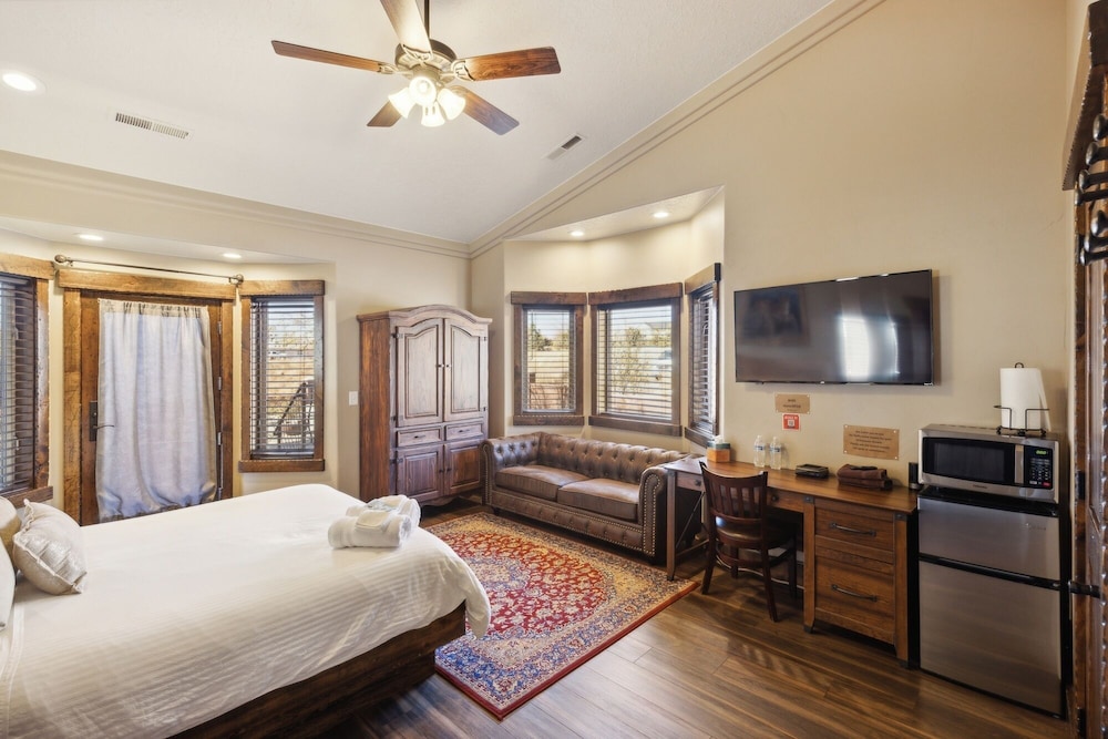 Zion Cliff Lodge - photo 22