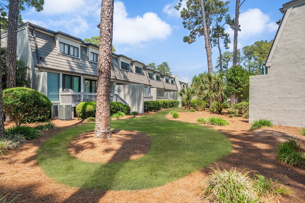 1261 Harbour Town Club at the Sea Pines Resort - photo 36