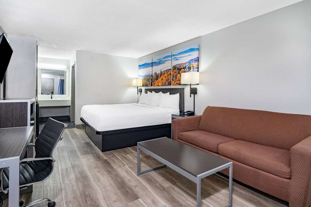 Days Inn by Wyndham Hamilton - photo 22