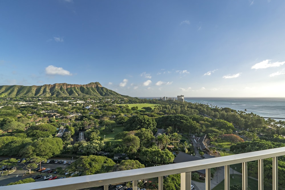 Queen Kapiolani Hotel - photo 54