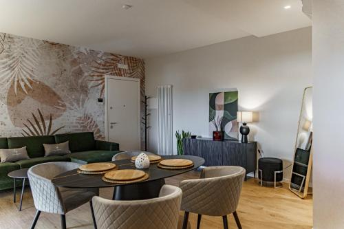 MC Luxury Apt with Free Parking in Poggiofranco — 4-Star Luxury Hotel in Bari, Italy