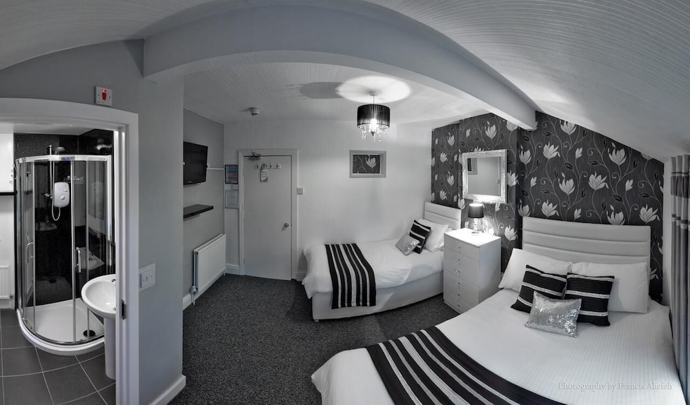 Ardern Hotel - carbon neutral hotel in Blackpool