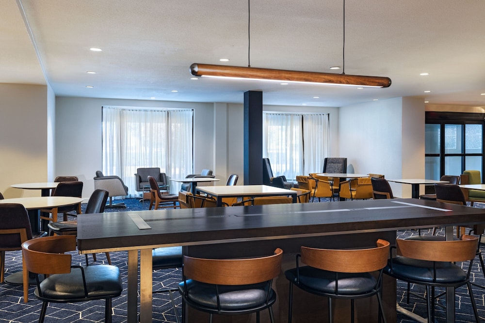 Courtyard by Marriott Dallas Plano in Legacy Park - photo 20