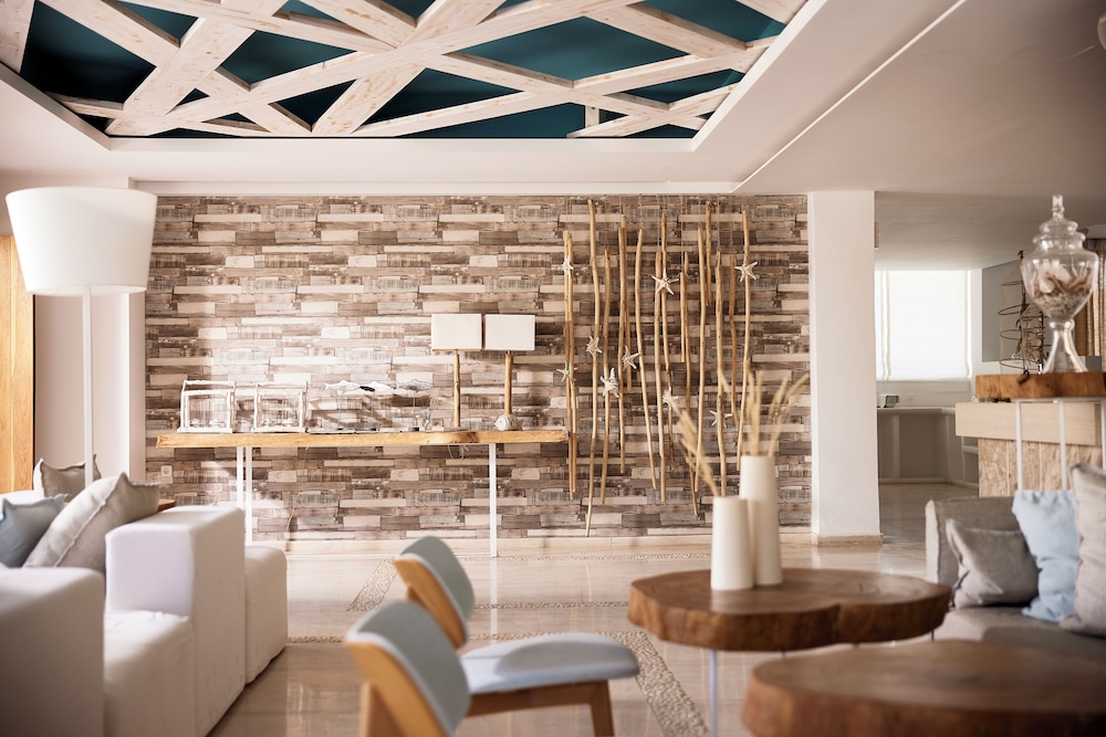 Kythnos Bay Hotel — Kythnos — photo 4