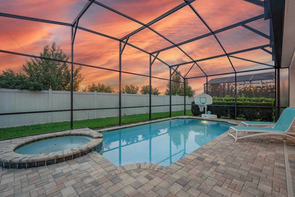Solara Resort Luxury 9 Bedroom Homes - photo 167