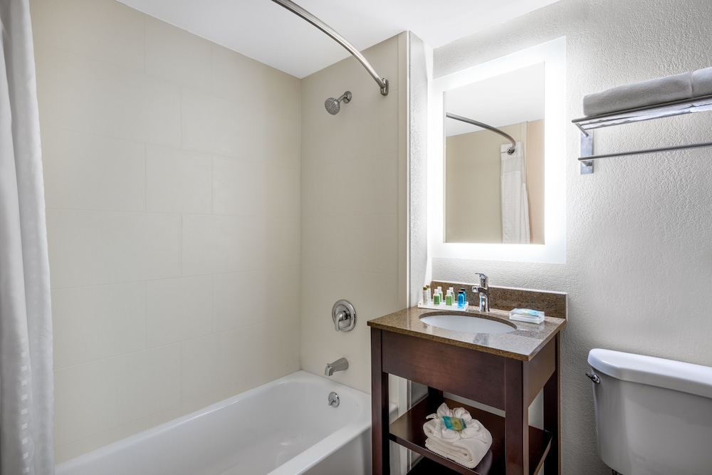 Holiday Inn Poughkeepsie by IHG - photo 21