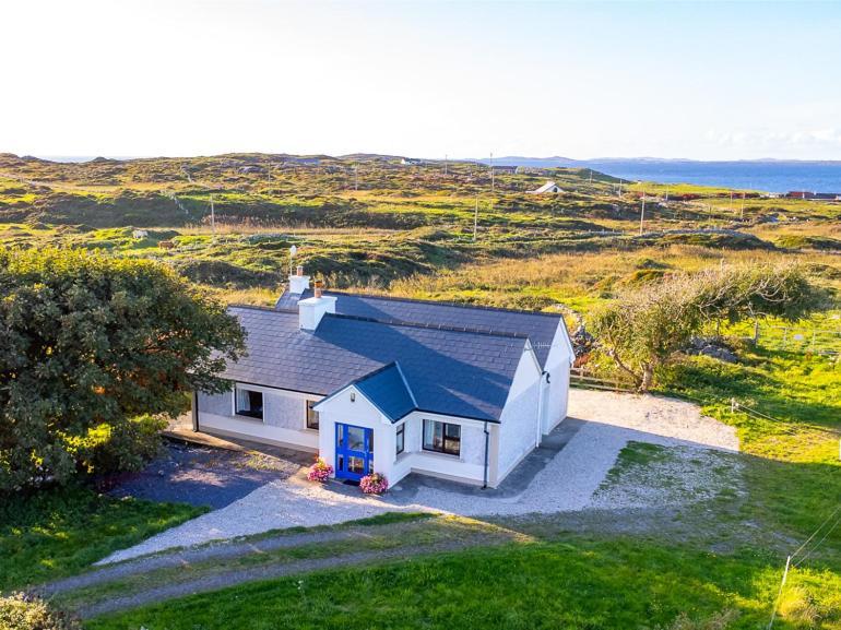Flaherty Cottage eco — 4-Star Luxury Hotel in Gaillimh, Republic of Ireland