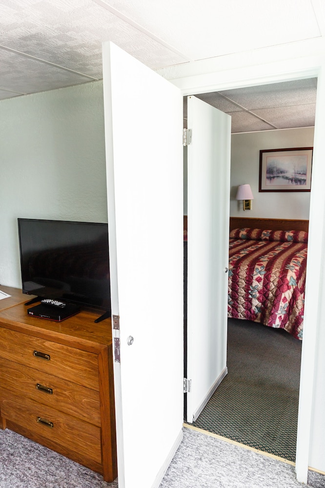 Safari Inn - photo 9
