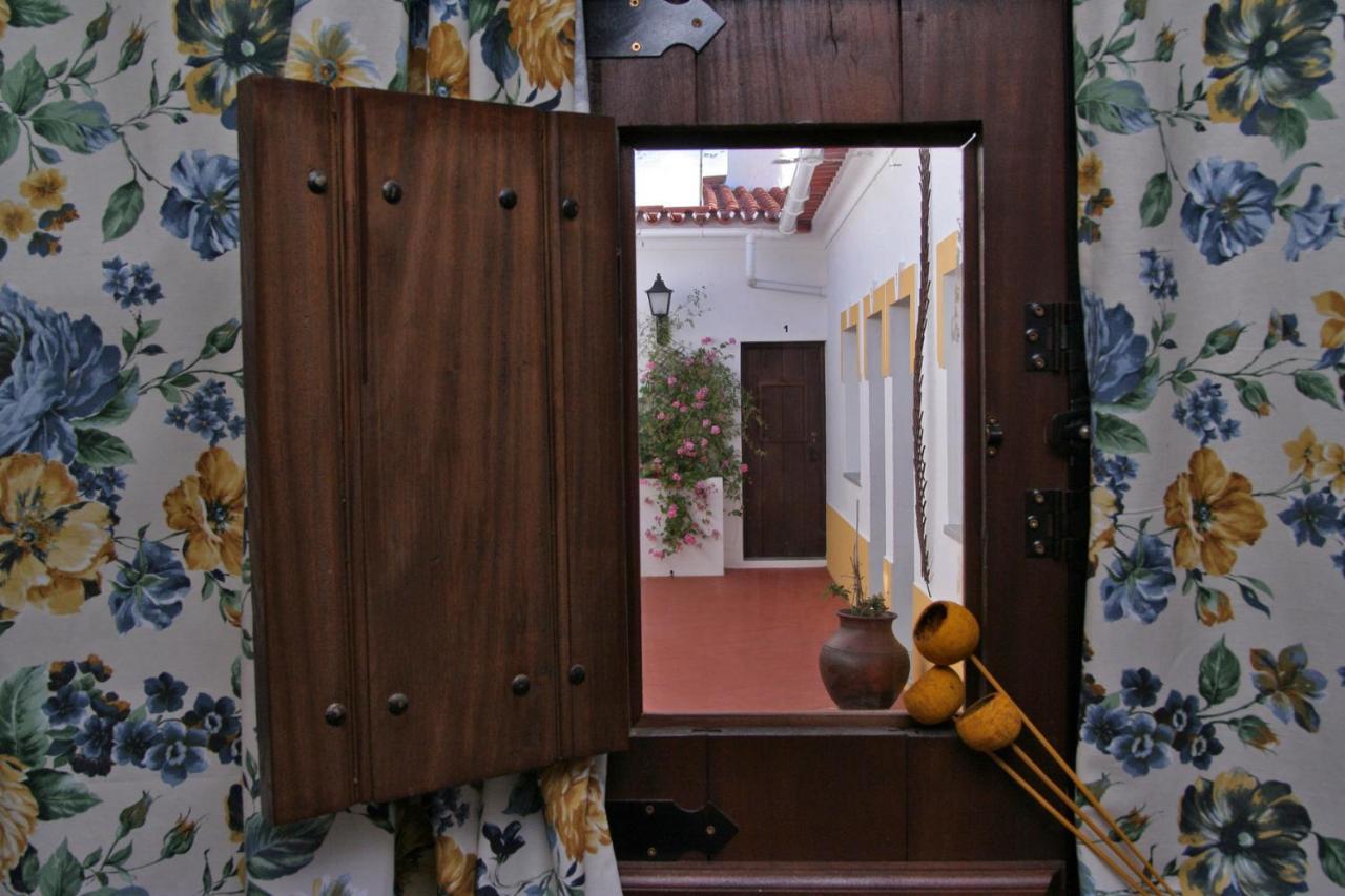 Alojamento Pero Rodrigues — 4-Star Luxury Hotel in Alandroal, Portugal