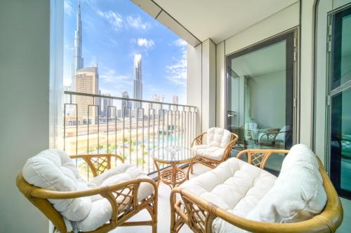Downtown 2BR Apartment with Burj Khalifa View — 4-Star Luxury Hotel in Dubai, United Arab Emirates