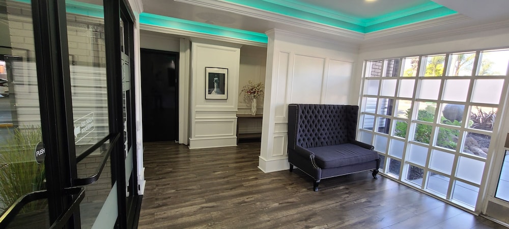 The Row Hotel BW Signature Collection - photo 3