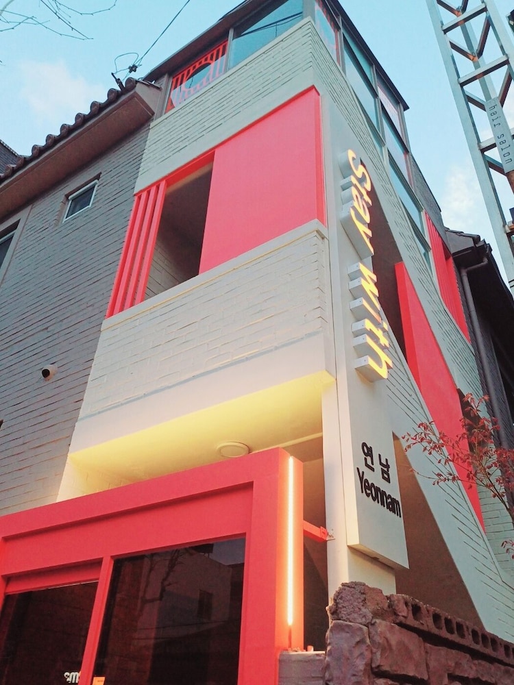 Stay with yeonnam — 4-Star Luxury Hotel in Seoul, South Korea