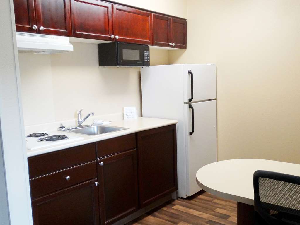 Extended Stay America Dallas Vantage Point Dr - photo 21