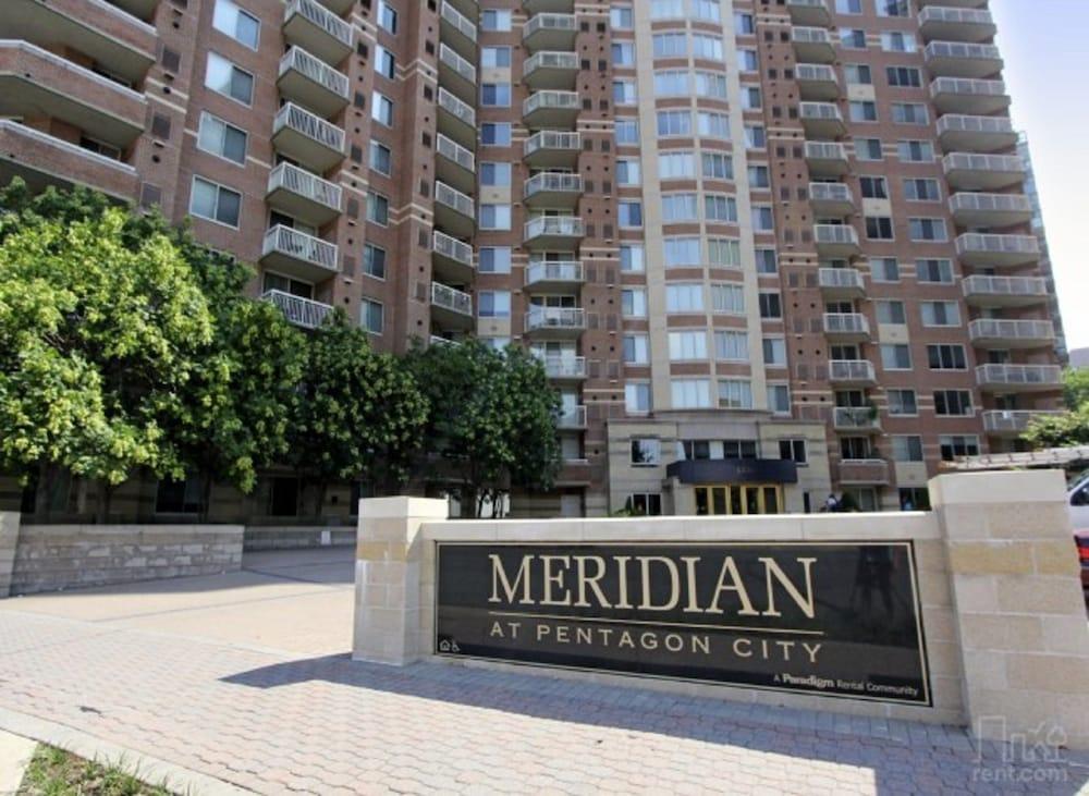 Meridian At Pentagon City — hotel in Crystal