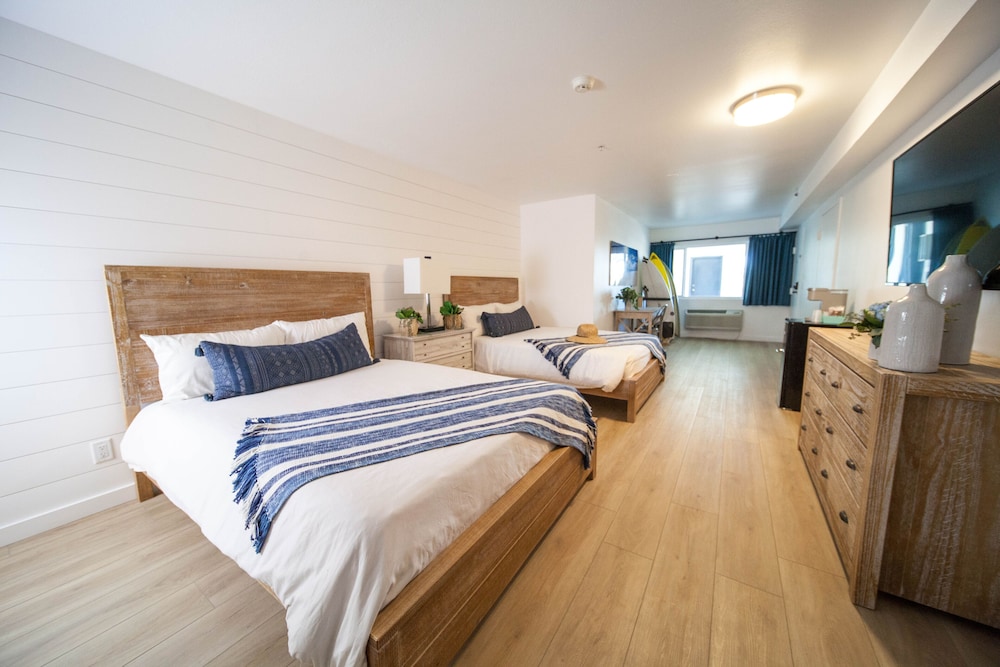 The Surfbreak Hotel - photo 10