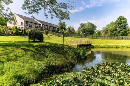 The House @ Sitwell Arms Hotel in Sheffield, United Kingdom