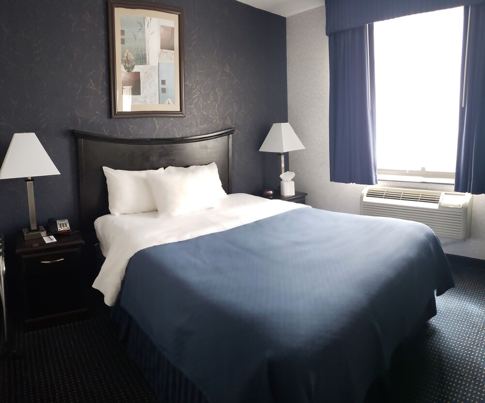 Paramount Inn - photo 12