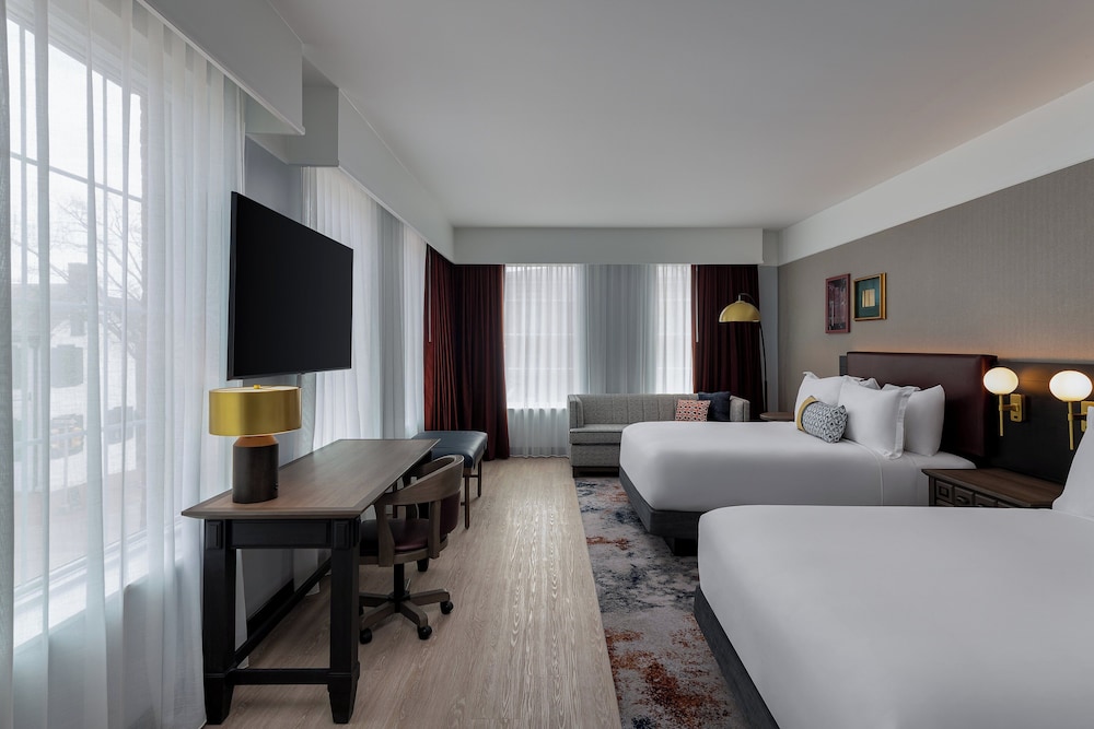 Hotel Indigo West Chester Downtown by IHG - photo 13