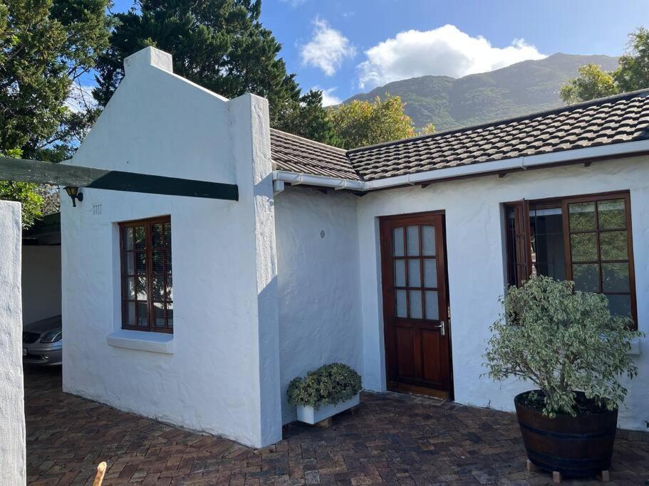 Hout Bay Perfection Studio Apartment.